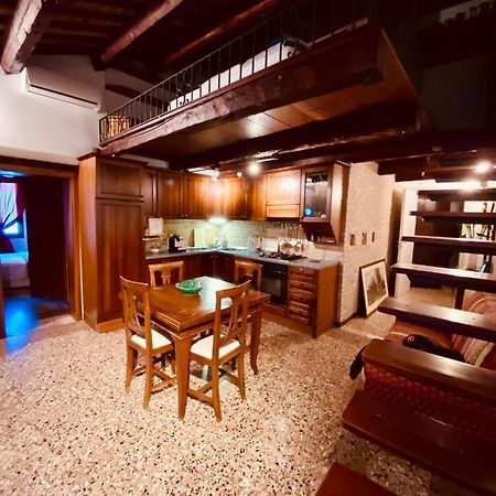 Hesperia Apartment Treviso Bagian luar foto