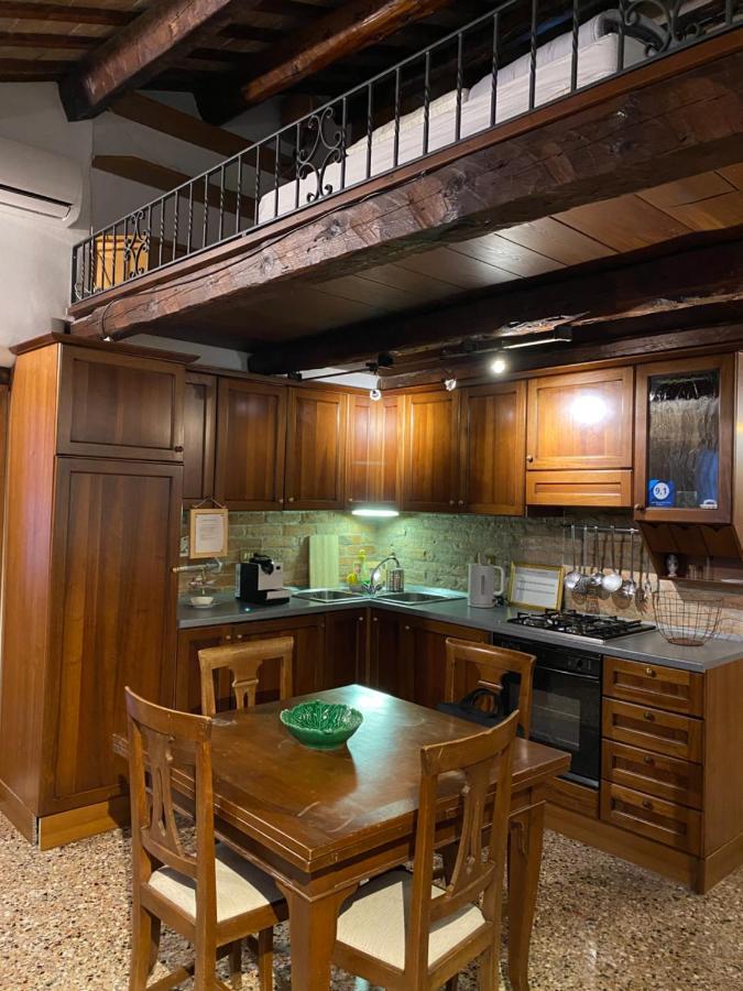 Hesperia Apartment Treviso Bagian luar foto