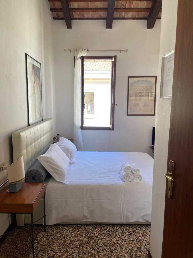 Hesperia Apartment Treviso Bagian luar foto