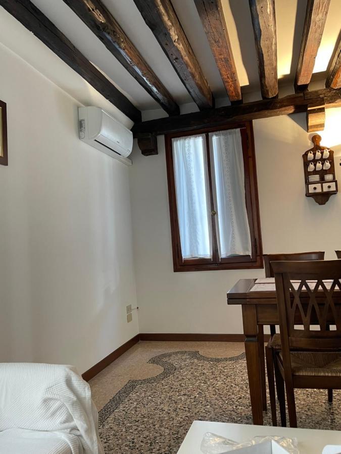 Hesperia Apartment Treviso Bagian luar foto