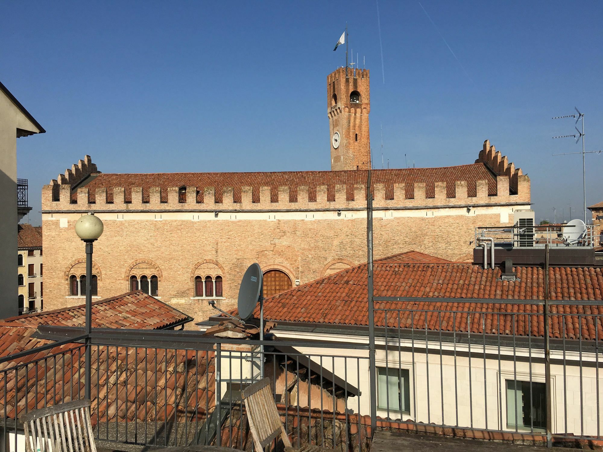 Hesperia Apartment Treviso Bagian luar foto